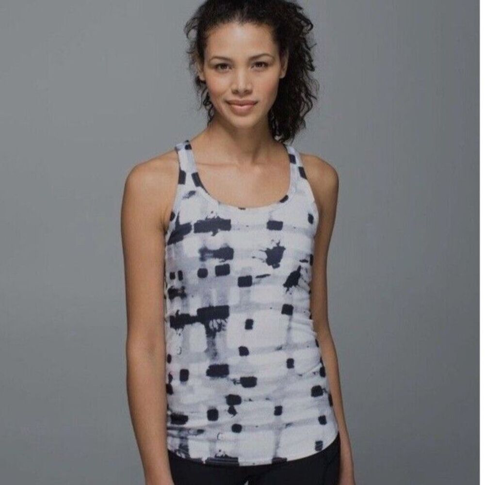 Lululemon Studio Ghost Weave Racerback Tank Top White‎ Black Women's Size 2